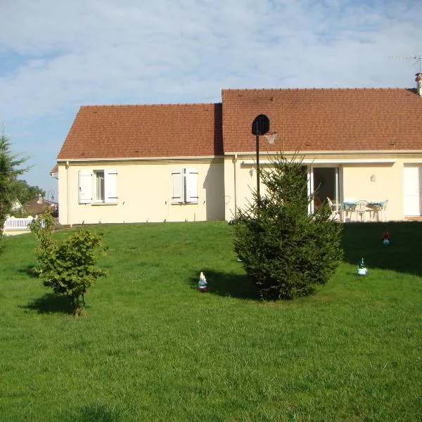 Chambre chez l'habitant, hotel din Louvres