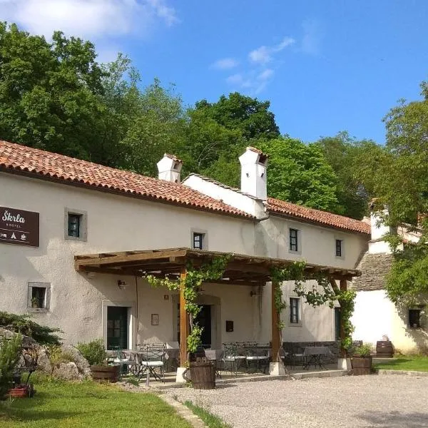 Hostel Škrla, hotel din Divača