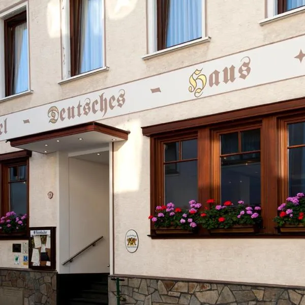 Hotel Deutsches Haus, khách sạn ở Sankt Goarshausen