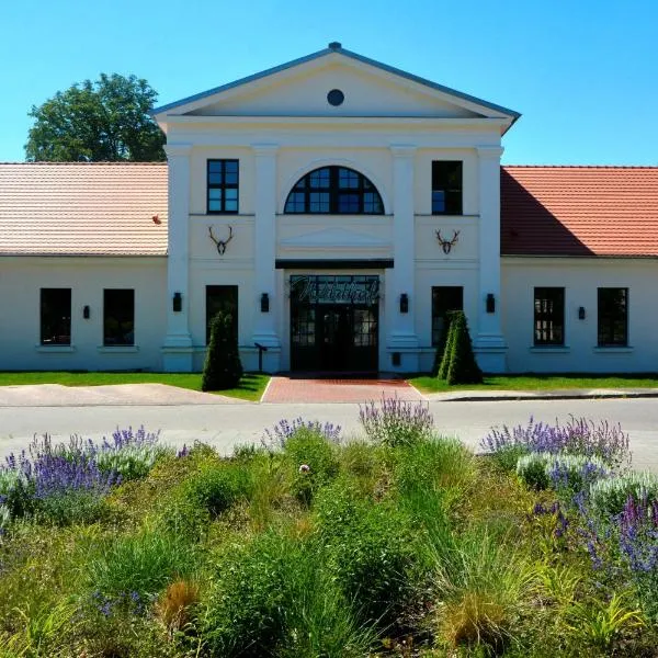 Wildhof, hotel in Neustrelitz