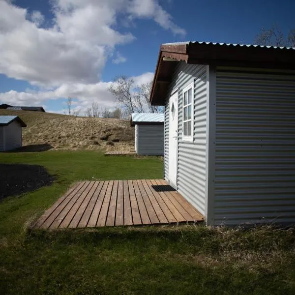 Viesnīca Efri-Vík Bungalows pilsētā Hergslanda