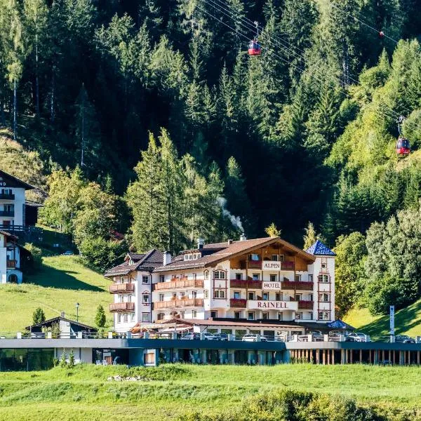 Rainell Dolomites Retreat, מלון באורטיזיי