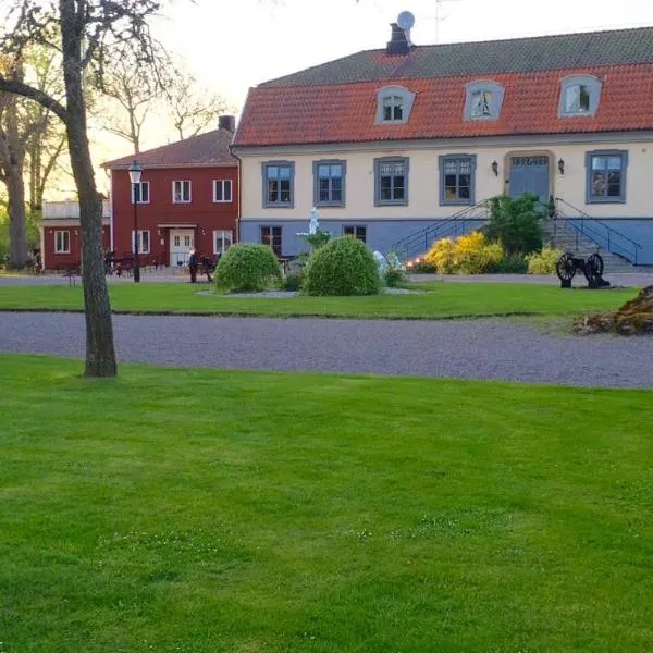 Brunsbo G:a Biskopsgård Hotell & Konferens, hotel di Götene