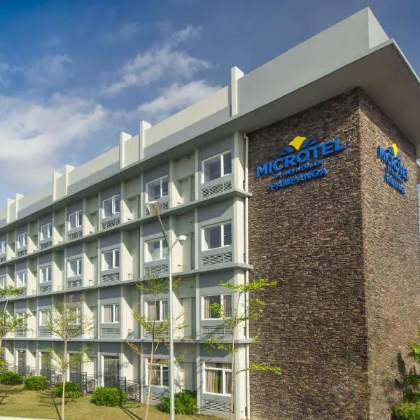 Microtel Inn & Suites by Wyndham San Fernando, hôtel à Floridablanca