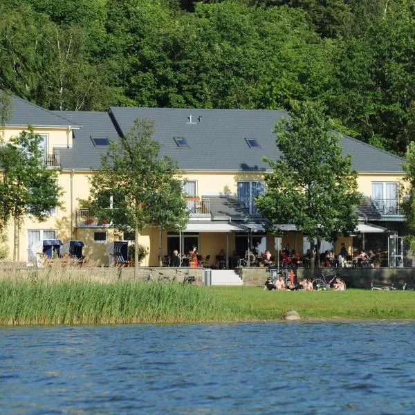 Strandhaus am Inselsee: Plaaz şehrinde bir otel