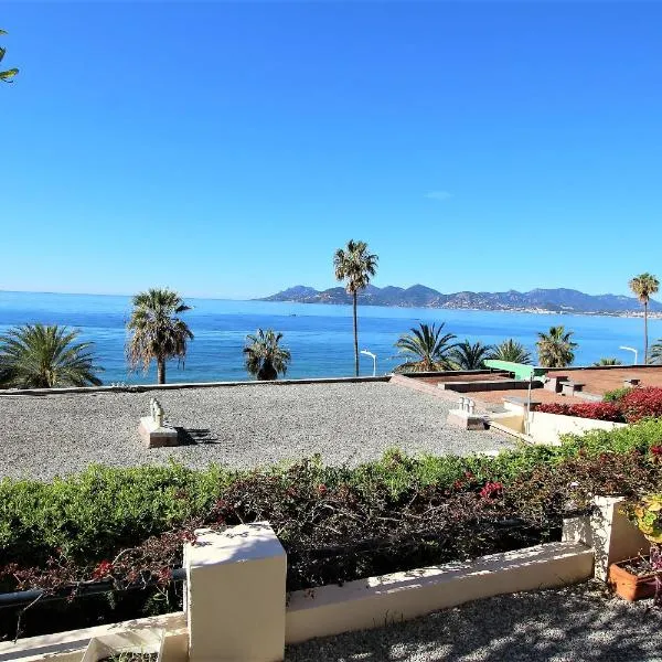 Sea View Apartment, hotel di Cannes