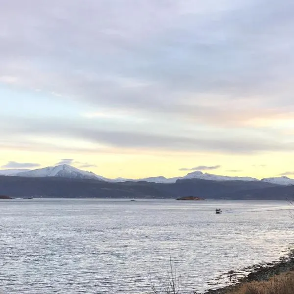 Kvaløya Lodge, hotel Tromsøben