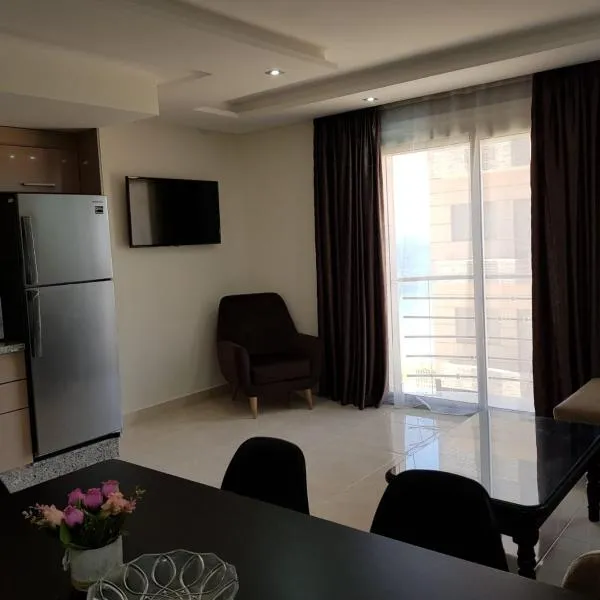 Saramica Seaside apartment – hotel w mieście Al-Funajdik