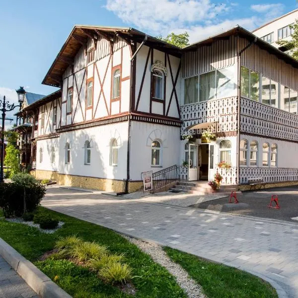 Villa Viktoriya Hotel, hotel en Drogóbich