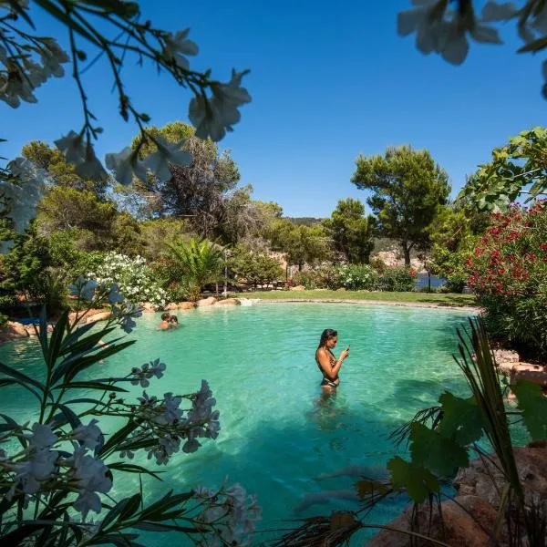 Hostal Cala Boix, hótel í Es Cana