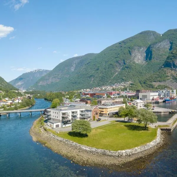 Klingenberg Hotel, hotel u gradu 'Tønjum'