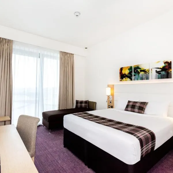 Premier Inn Dubai Dragon Mart, hotel v destinaci Hunaywah