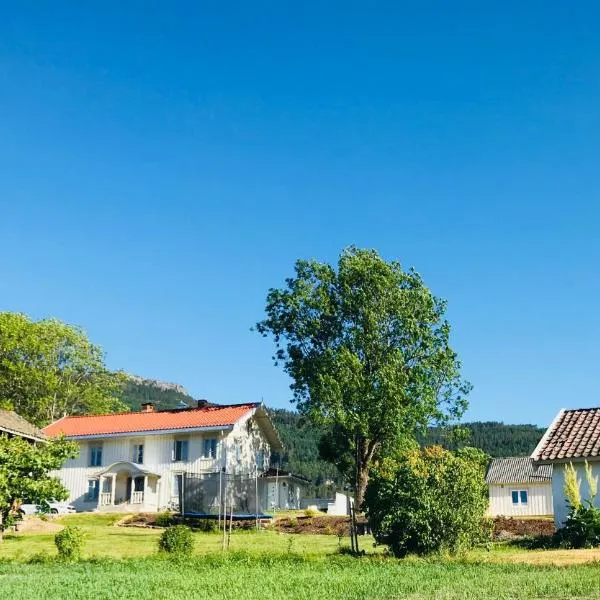 Gårdsturisme Sønstebø, hotel v destinaci Bø