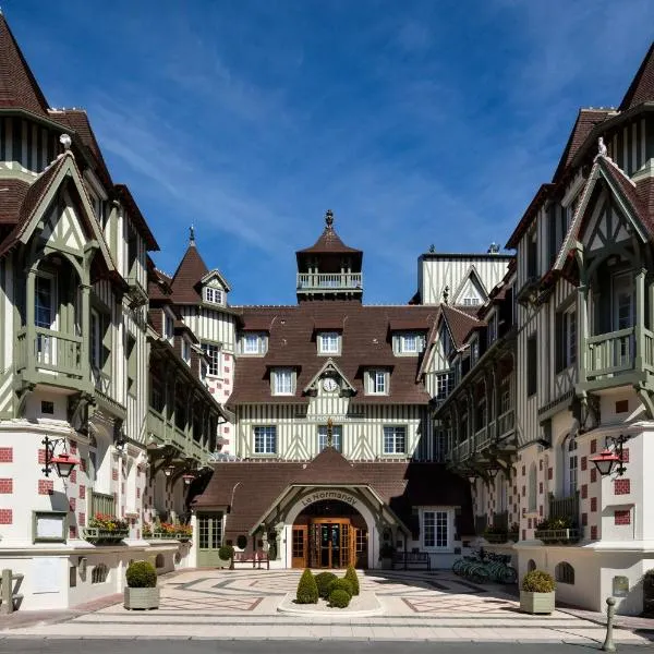 Hôtel Barrière Le Normandy: Deauville şehrinde bir otel