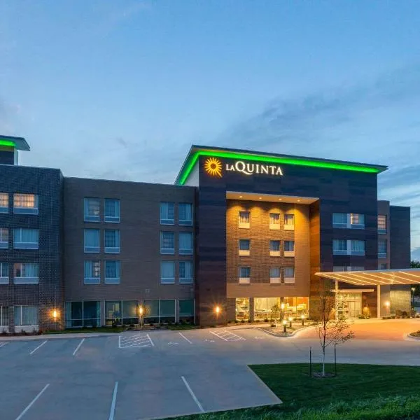 La Quinta by Wyndham Altoona Des Moines, hotel en Altoona