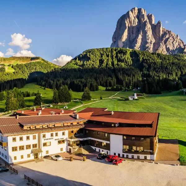 Monte Pana Dolomites Hotel, hotell sihtkohas Ortisei