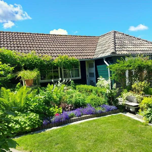 Holiday Home Canal View, hôtel à Bergen aan Zee