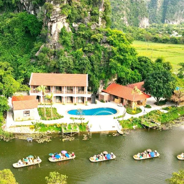 HoangLong Riverside Homestay, hotel en Ninh Binh