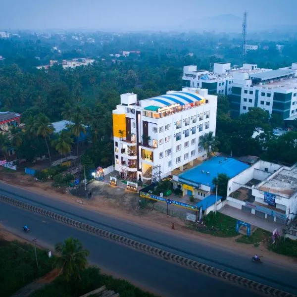 Grand Padappai Residency, hotel in Alapakam