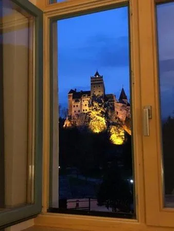 Conacul Törzburg, hotel en Bran