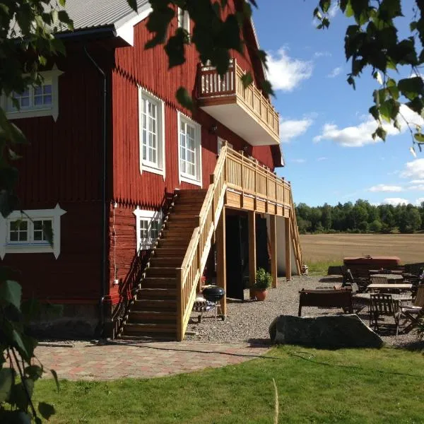 Låsta Gårdshotell, hotel u gradu 'Harad'