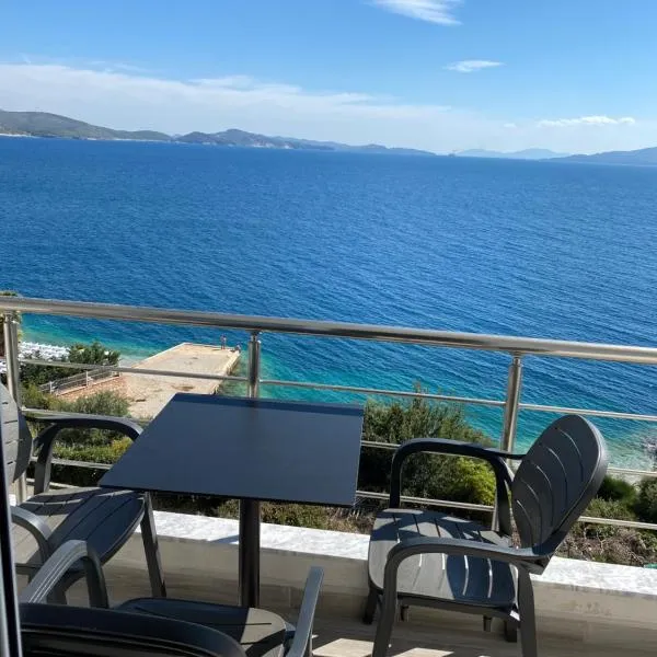 Hotel Erioni, hotell i Sarandë