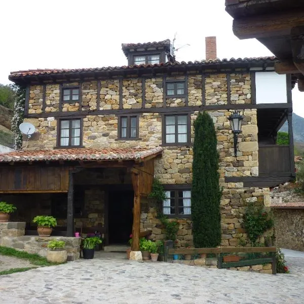 Posada Torcaz, hotel em Potes