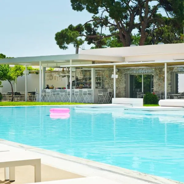 Marathon Beach Resort, hotelli kohteessa Nea Makri