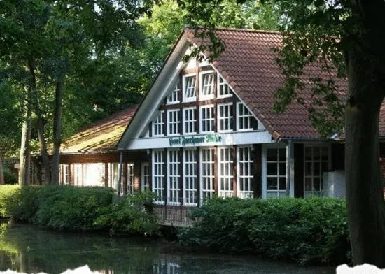 Hotel Farchauer Mühle, hotell i Ratzeburg