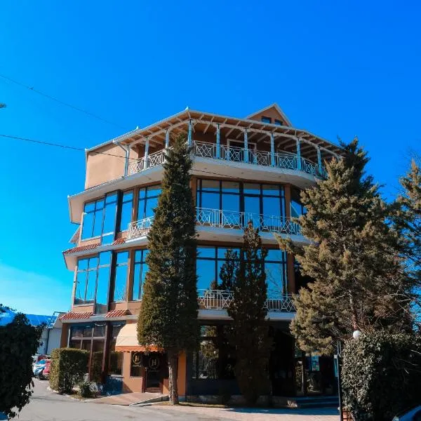 Hotel Konti, hotelli kohteessa Korçë