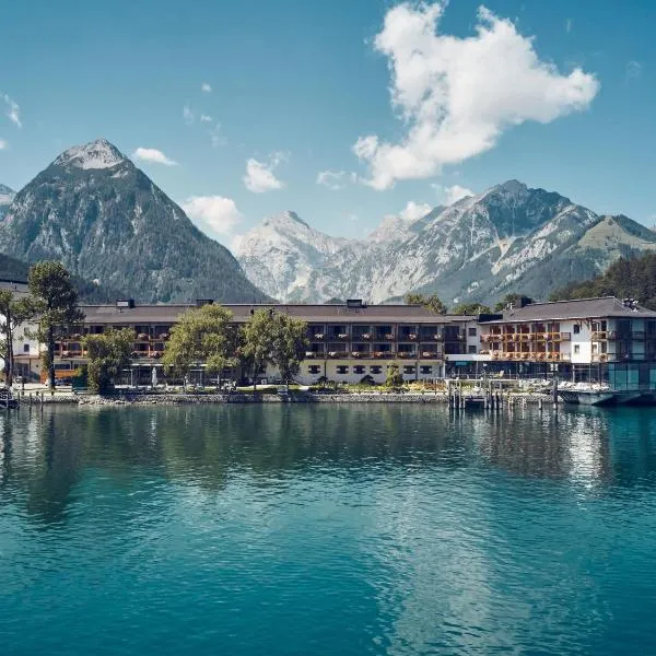 Viesnīca Travel Charme Fürstenhaus am Achensee pilsētā Pertizava