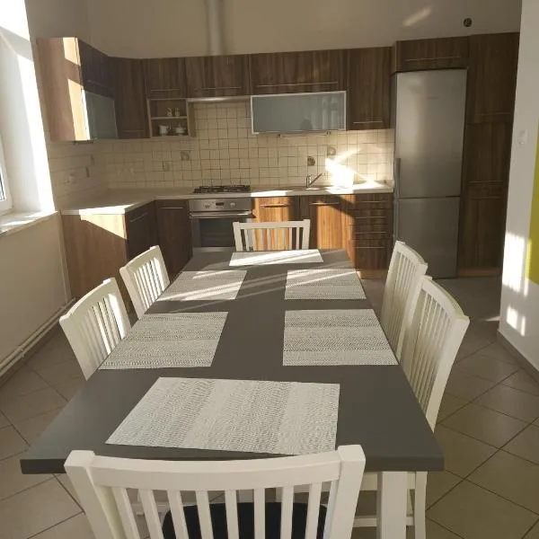 Apartament ZOSIA, hotel in Krosno