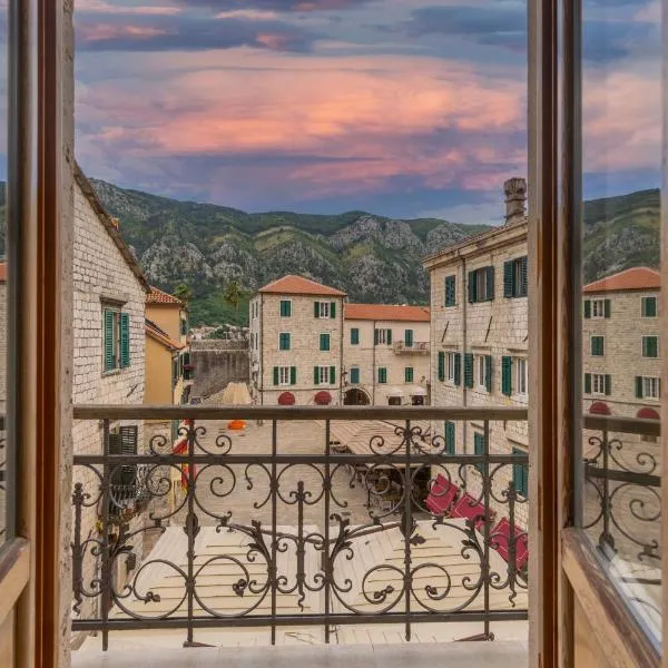 Hotel Vardar, hótel í Kotor