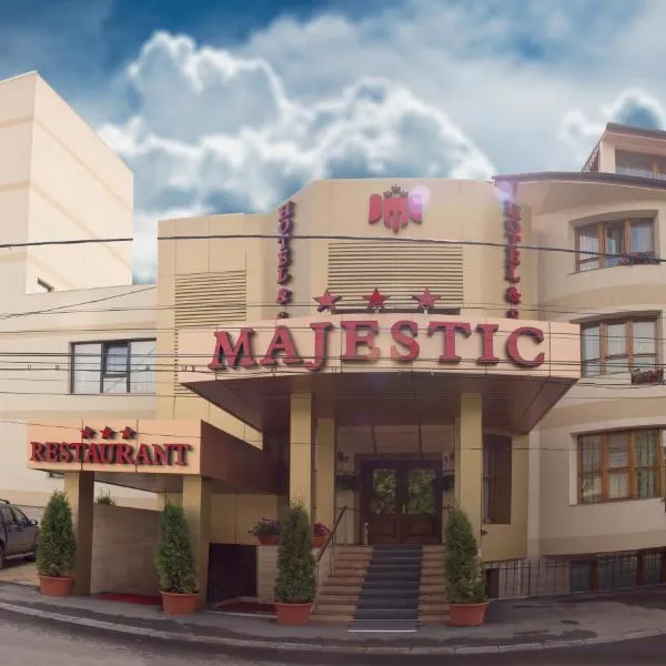 Hotel Majestic, hotel i Hlincea