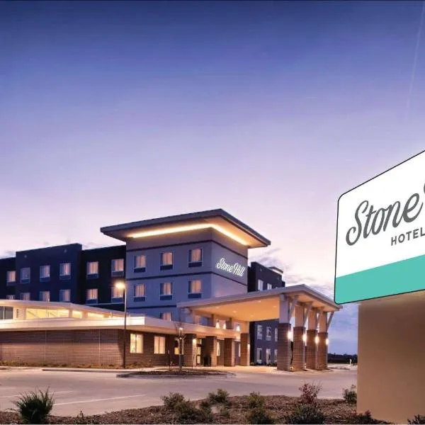 StoneHill Lawrence, Trademark Collection by Wyndham, hotell i Lawrence