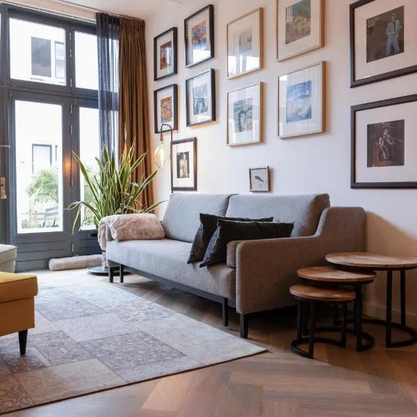 Passage - spacious apartement in quiet historic part of Haarlem, hotel v destinaci Haarlem