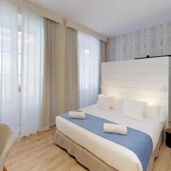 Madeinterranea Suites, hotel di Malaga