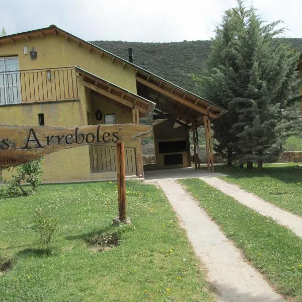 Cabañas Los Arreboles, hotel Potrerillosban