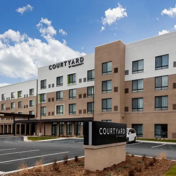 Haslett에 위치한 호텔 Courtyard by Marriott East Lansing Okemos