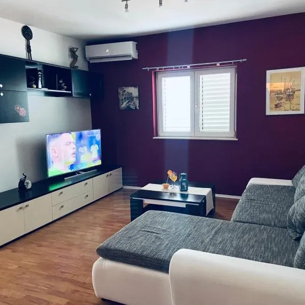 Apartments Gule, отель в Слатине