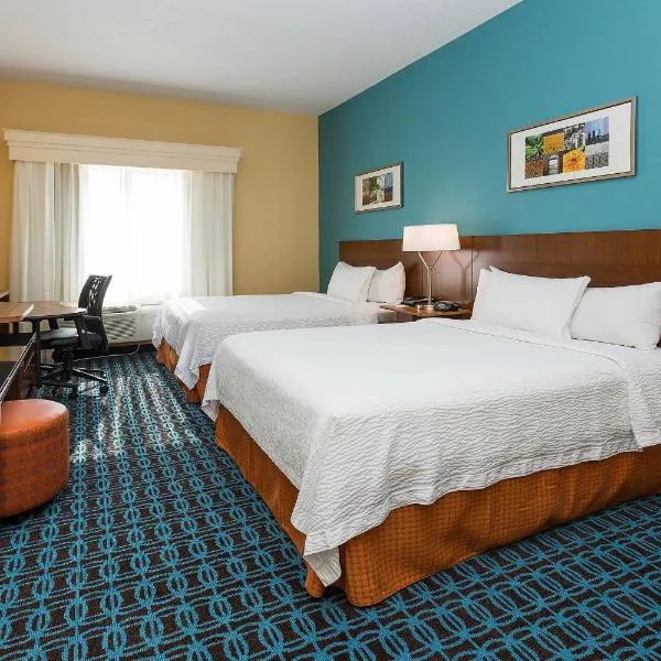 Fairfield Inn & Suites Des Moines West, hotel u gradu Adel