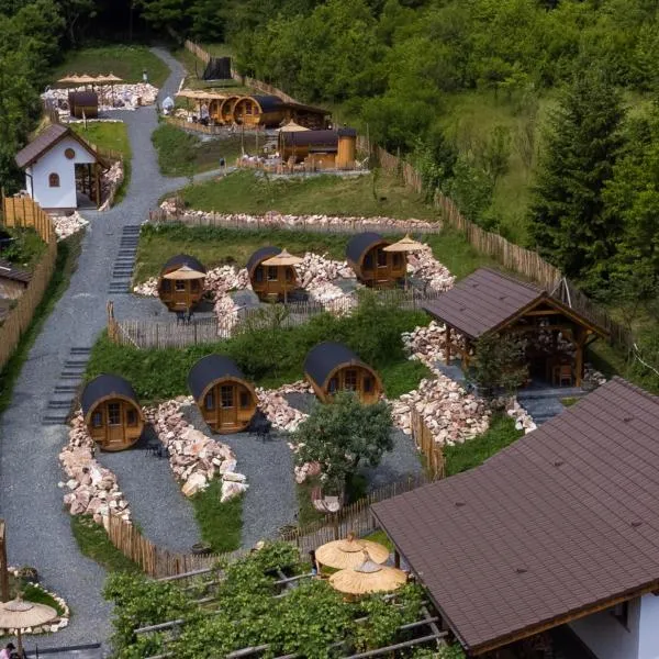 Complex Butoaiele Transilvaniei - Cazare & SPA - Natura - Restaurant, хотел в Медиаш