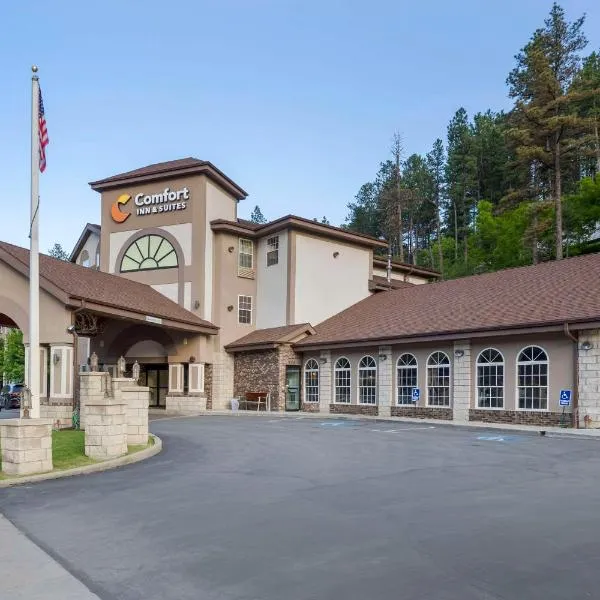 Comfort Inn & Suites Mt Rushmore, hotel a Rockerville