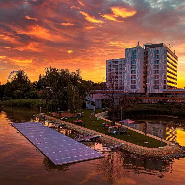 Hotel Helikon, Keszthely, khách sạn ở Bolgárkert