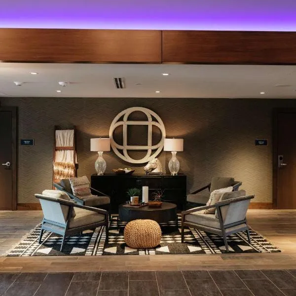 Revel Hotel, Tapestry Collection By Hilton, hotel v destinácii Altoona