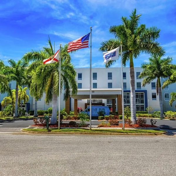 Hampton Inn & Suites Sarasota / Bradenton - Airport, hótel í Sarasota