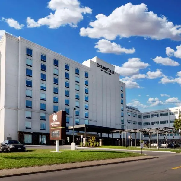 DoubleTree by Hilton Hotel Niagara Falls New York, готель у місті Ніагара-Фоллс