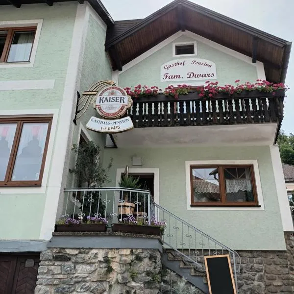 Gästehaus-Pension Familie Dwars, hotel di Spitz