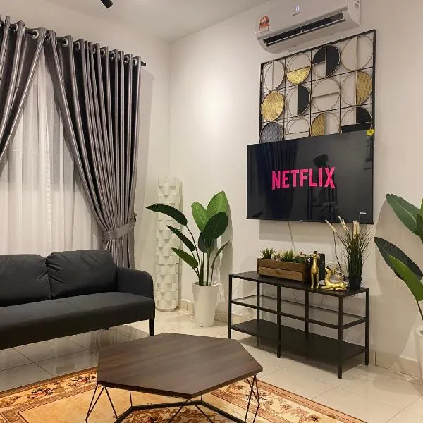 Reylin Alanis Suite // Free Wifi & Netflix // Airport Shuttle Service, Hotel in Sepang