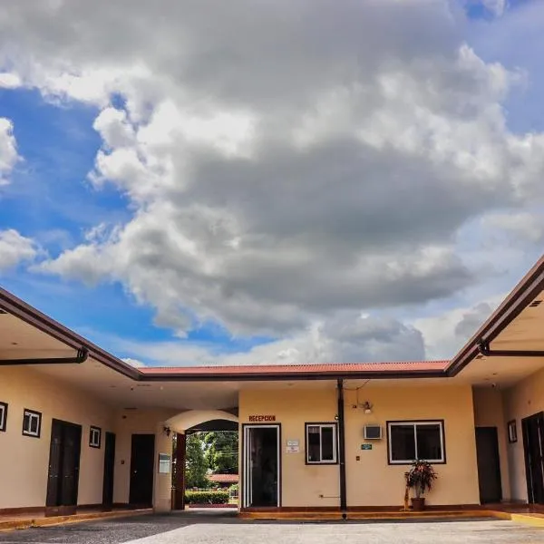 Hotel Residencial Panamericano, hotel v destinácii Boquerón